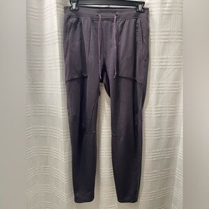 Lululemon Textured Tech Pant purple size large